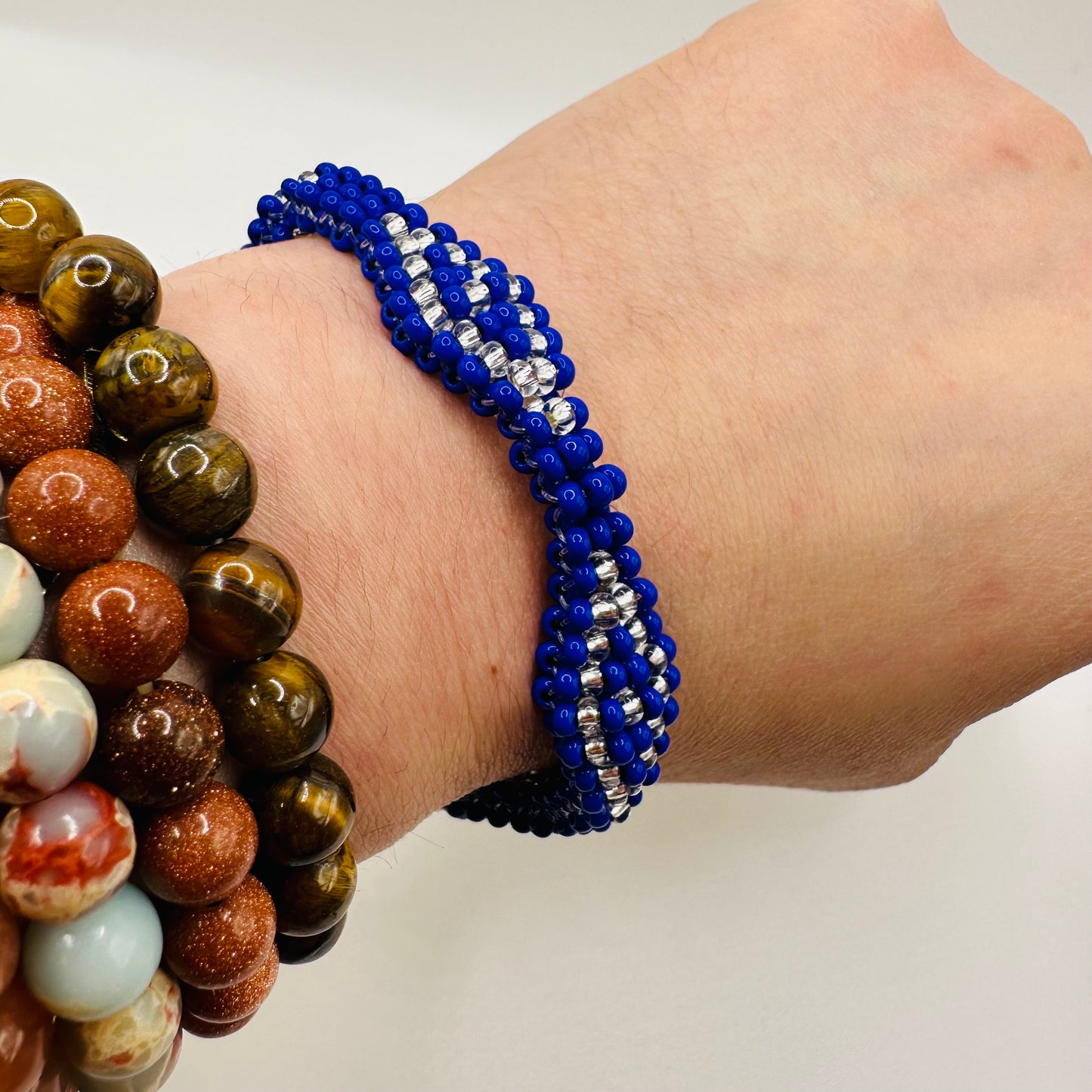 Yemaya Ilde Blue And White Stretchable Bracelet