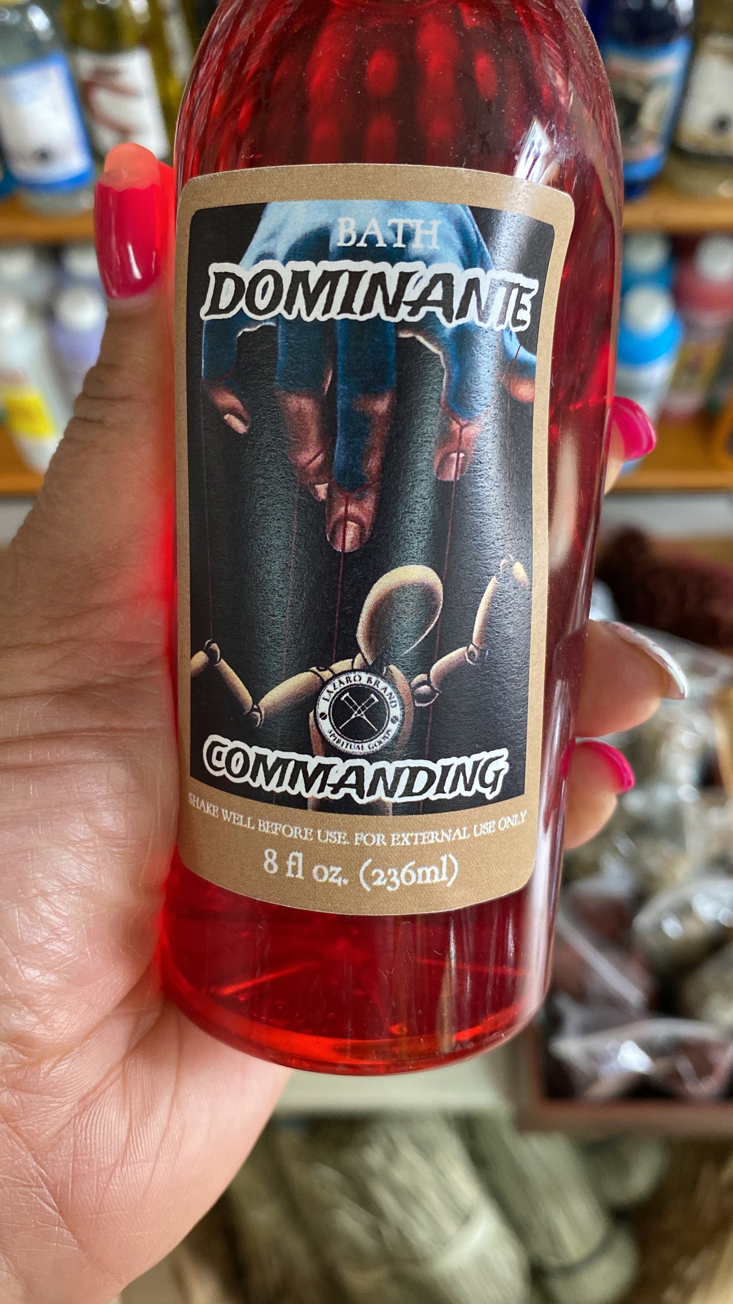 Commanding Bath | Dominante Baño