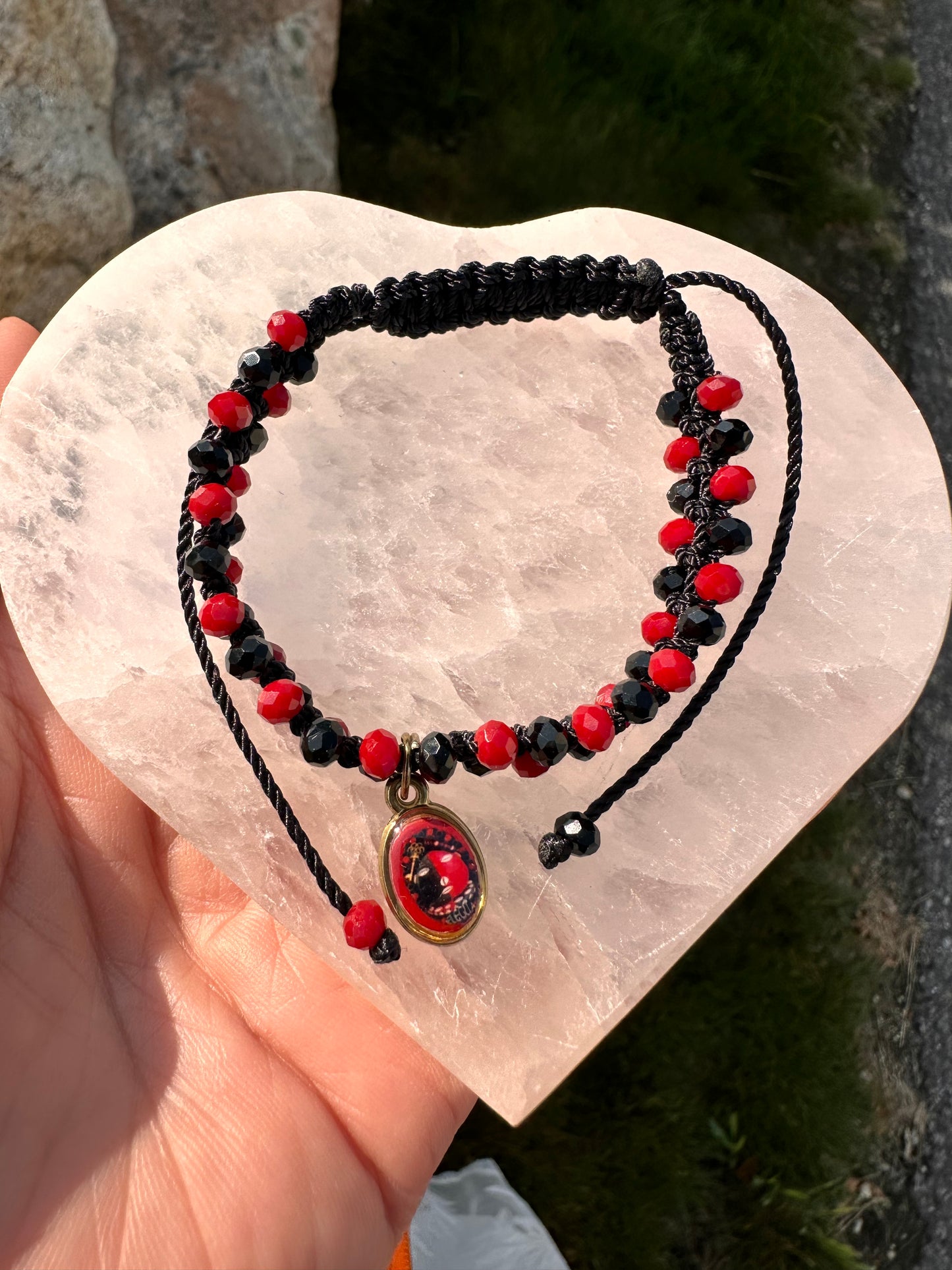 Elegua Red and Black Glass Beads Bracelet