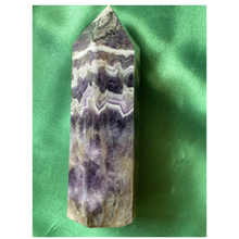 Load image into Gallery viewer, Chevron Amethyst Point Tower
